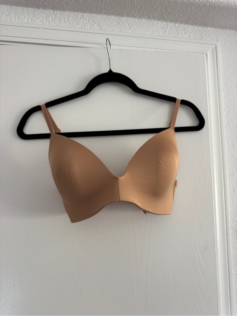 SKIMS Everyday Smooth Nude T-Shirt Bra - Women's Intimates
